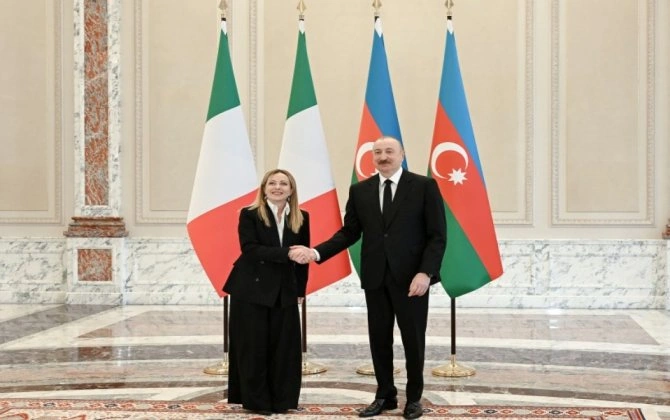 Meloni vəzifəsində rekord müddət qalması münasibətilə təbrikə görə İlham Əliyevə təşəkkür edib