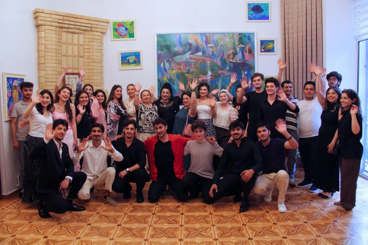 Fidan Hacıyevanın Vokal Məktəbində dünya şöhrətli Tamara İverinin ustad dərsi keçirildi - FOTO/VİDEO