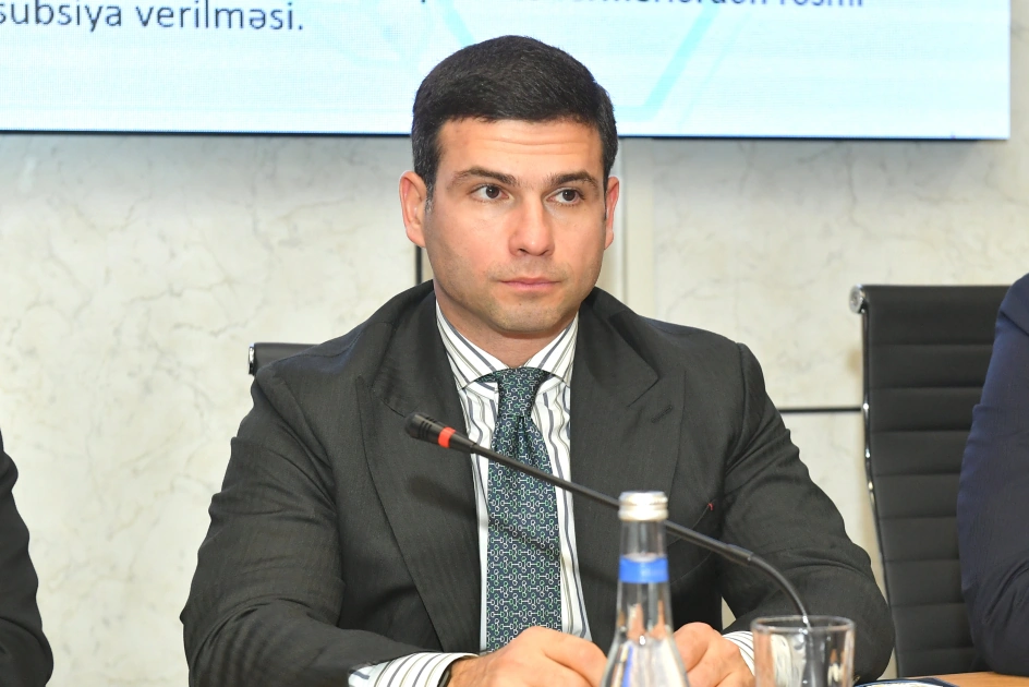 “Süd və ət istehsalı üzrə mövcud problemlər və qida təhlükəsizliyi sahəsinə təsirlərin qiymətləndirilməsi” mövzusunda ictimai müzakirə keçirilib