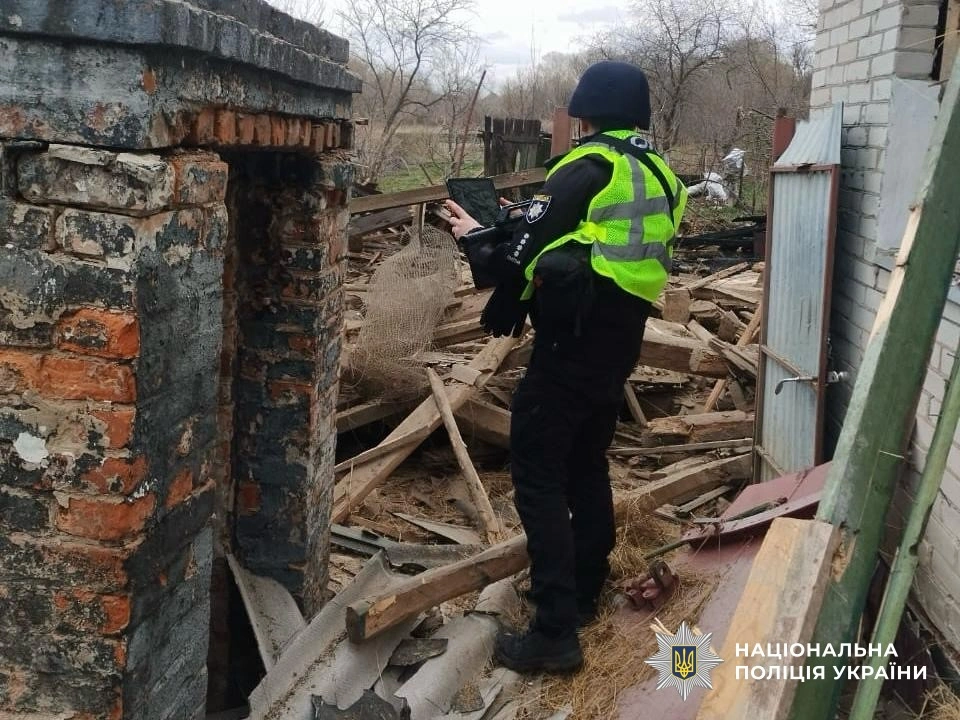 Rusiya ordusu Sumıda təcili yardım avtomobilini vurdu - FOTO