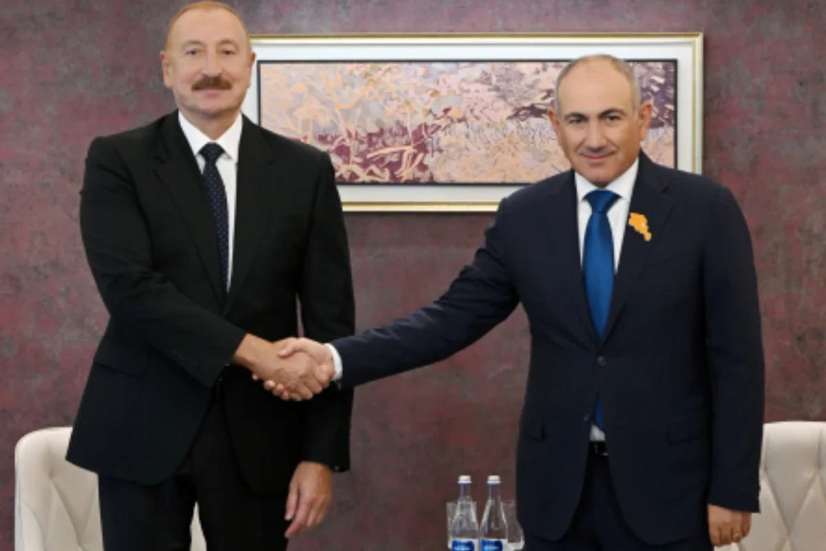 İlham Əliyevin Nikol Paşinyanla görüşü Gürcüstan mediasında - FOTO