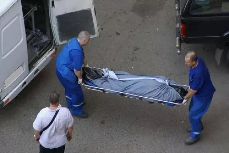 Bakıda evdən meyit tapıldı