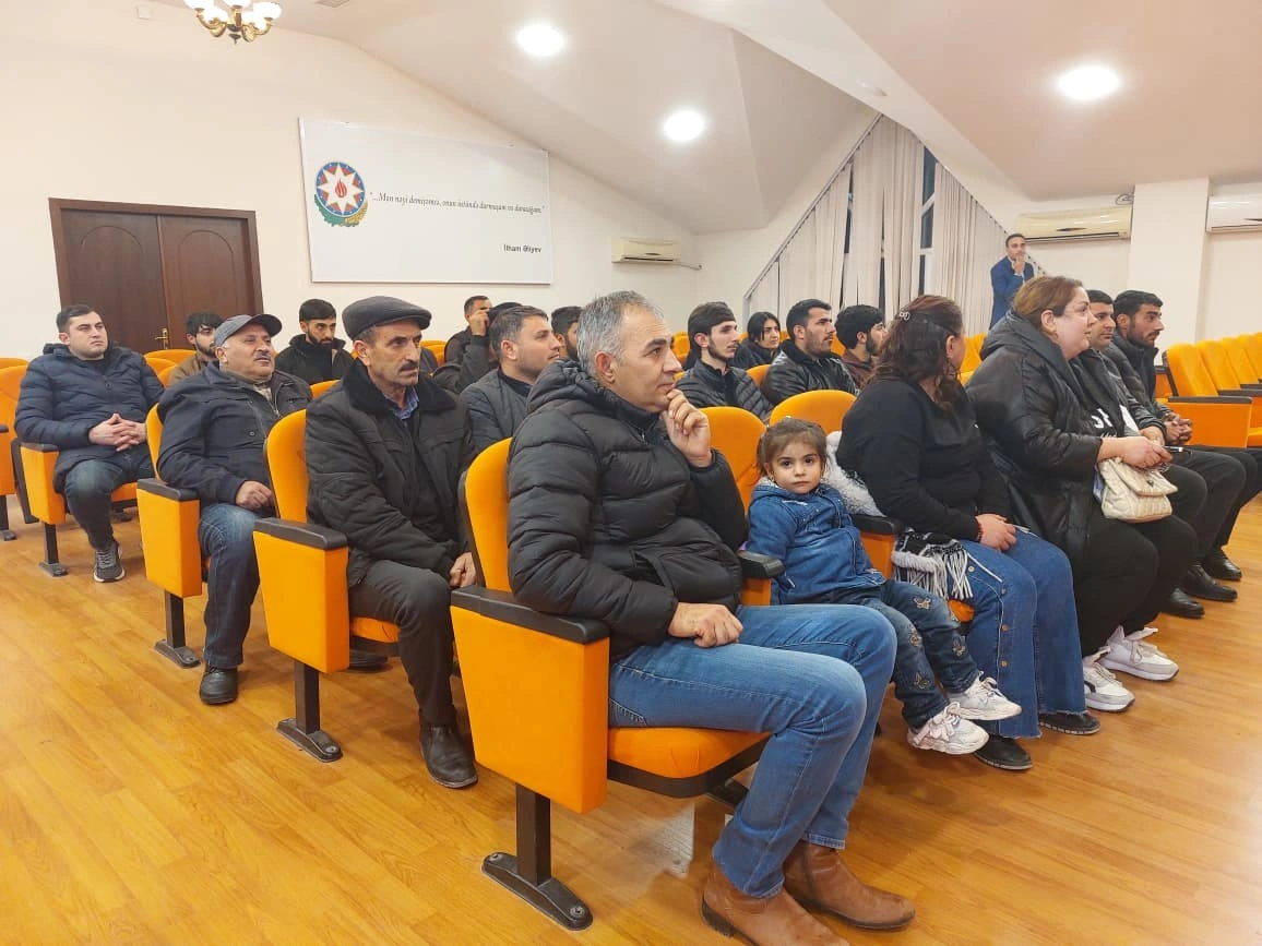 Keçmiş məcburi köçkünlər mina təhlükəsi ilə bağlı maarifləndirildi - FOTOLAR