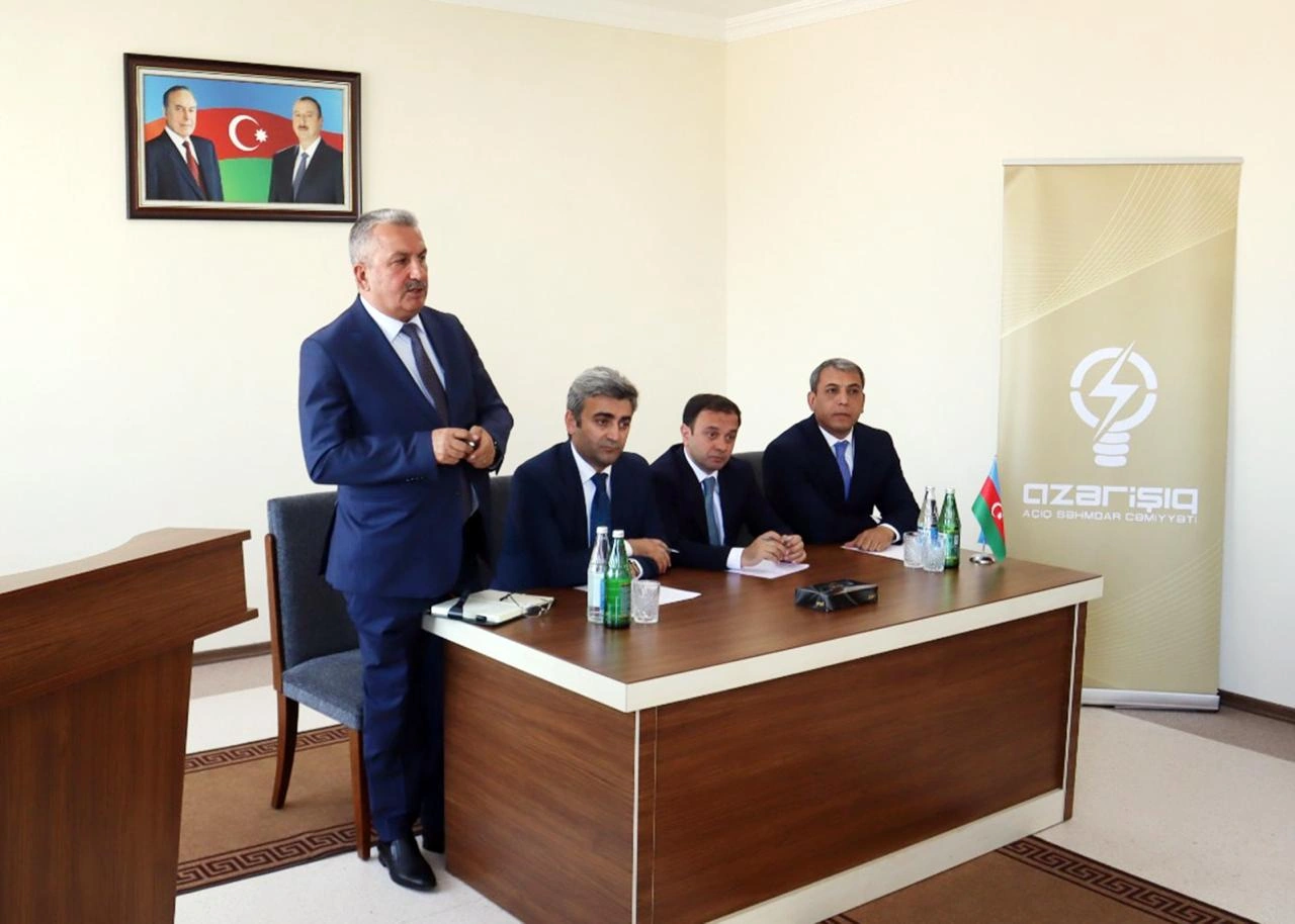 “Azərişıq” ASC-nin nümayəndələri Culfada fermer və sahibkarlarla görüşüb - Fotolar