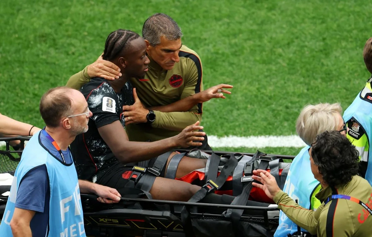 Dünya çempionatında ağır zədə: İsmael Kone mundialla vidalaşdı - FOTO