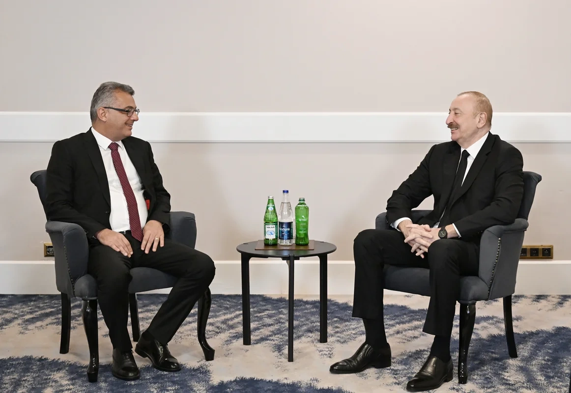 İlham Əliyev Antalyada Şimali Kipr Prezidenti ilə görüşdü - FOTOLAR