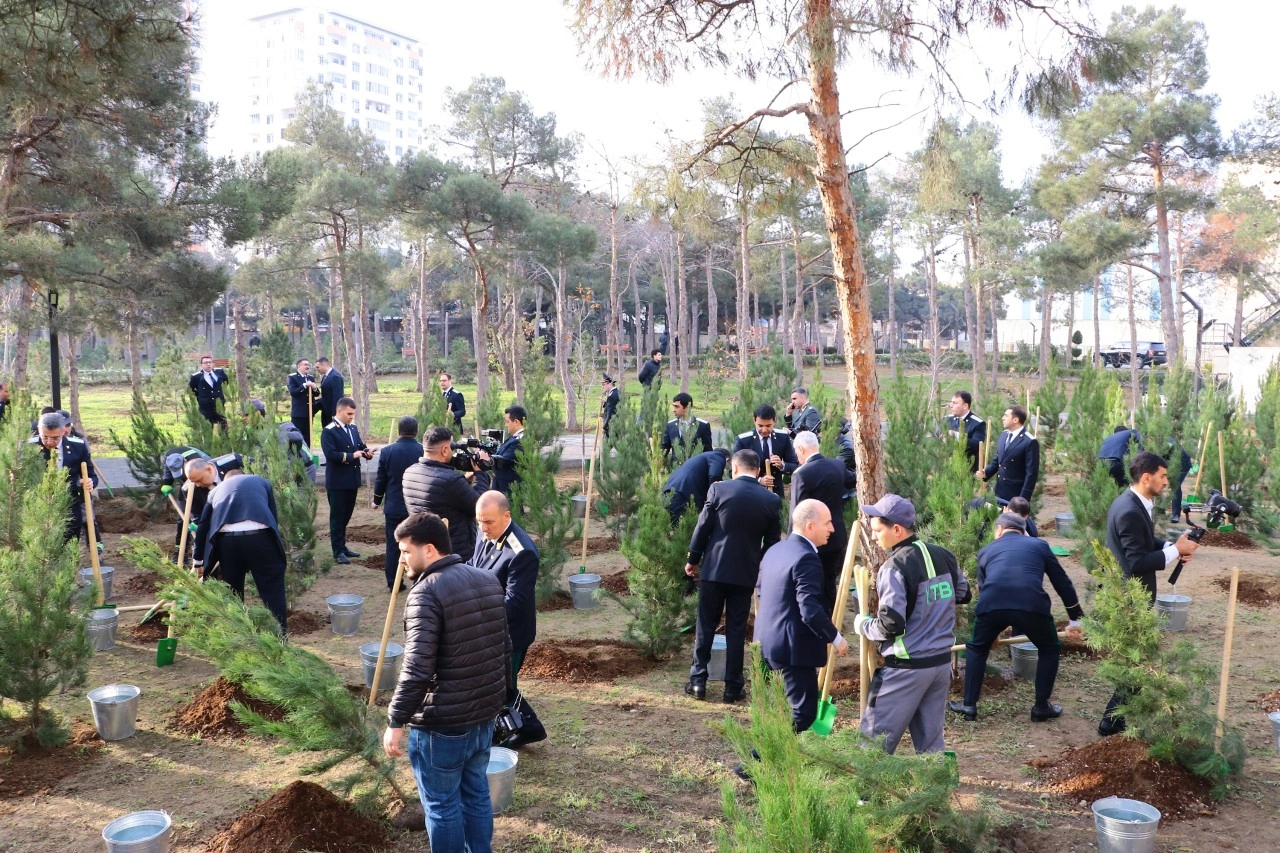 Kamran Əliyev Binəqədi prokurorluğunun yeni binasının açılışını etdi - FOTOLAR