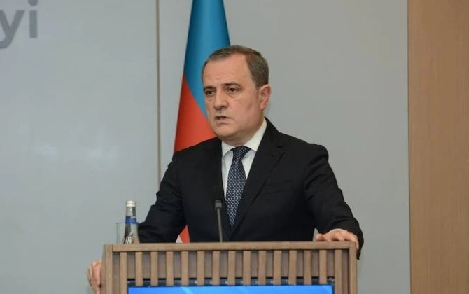 Ceyhun Bayramov dünya iqtisadi liderlərinin qeyri-rəsmi naharında iştirak edib