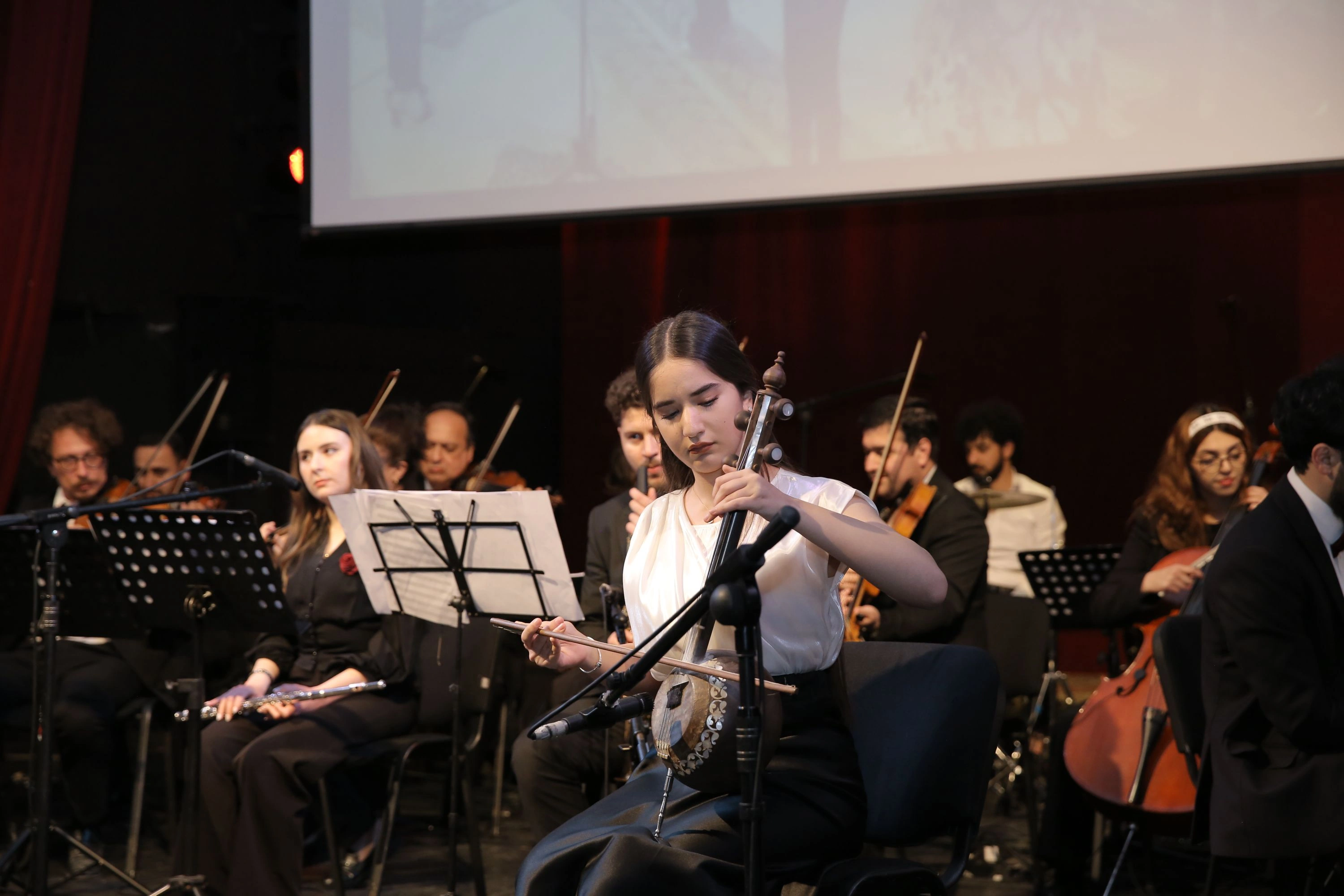 Mahnı Teatrında tanınmış uşaq musiqi məktəbinin 65 illik yubileyi qeyd edildi…-FOTOLAR+VİDEO