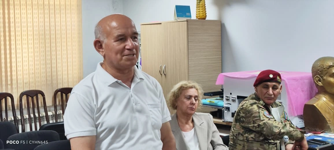 Qarabağ döyüşçüsü, şəhid atası Əkbər Rüstəmovun kitabının təqdimatı keçirildi - FOTO