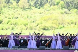 Şuşada “Xarıbülbül” IX Beynəlxalq Musiqi Festivalı keçirilir - FOTO