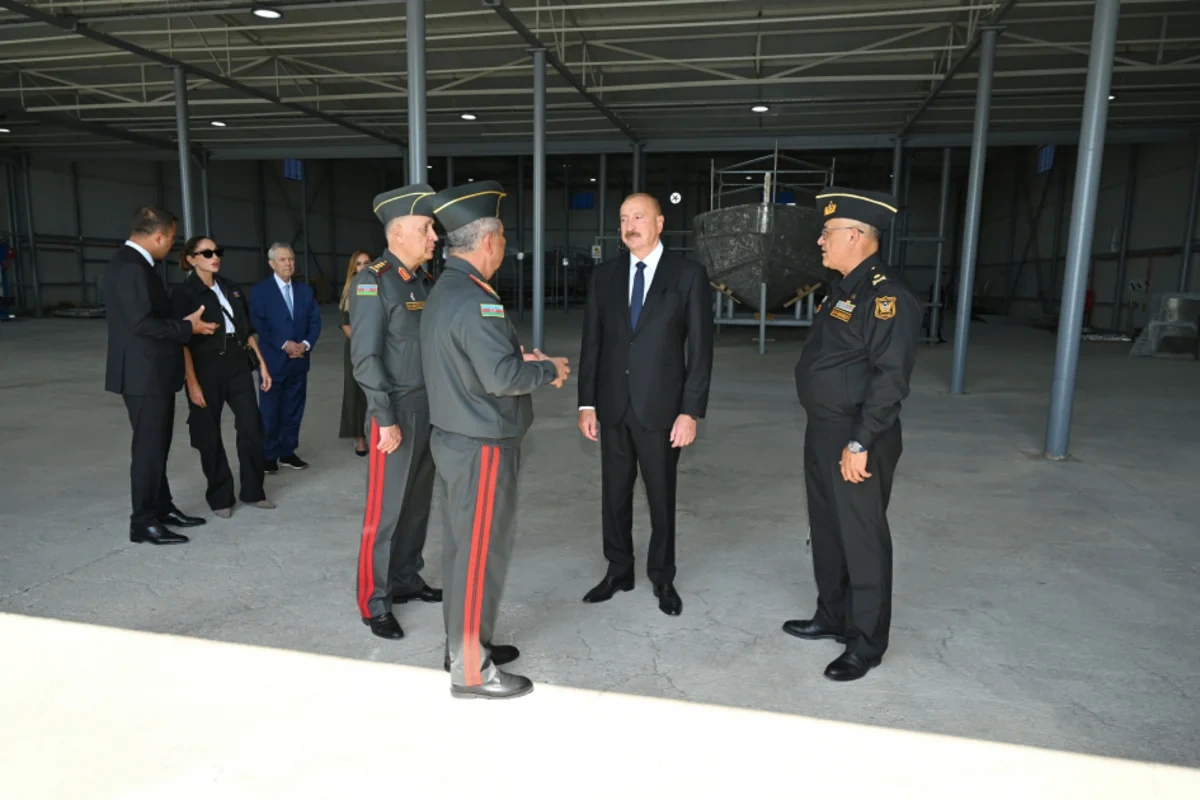 İlham Əliyev Hərbi Dəniz Qüvvələrində oldu - FOTOLAR