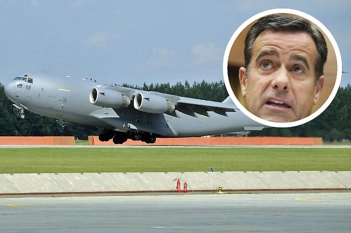 ABŞ kəşfiyyat rəhbəri niyə Rusiya paytaxtına 77 ton yükdaşıyan hərbi uçaqla getdi?..-"Defence Express"