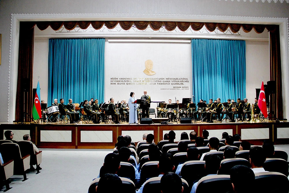 Türkiyə Silahlı Qüvvələrinin Armoni orkestri Bakıda konsert proqramı ilə çıxış etdi - FOTO