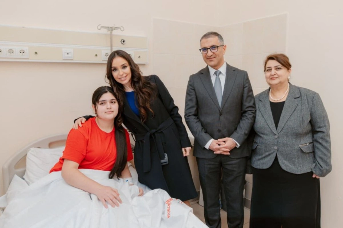 Leyla Əliyeva Respublika Pediatriya Mərkəzinin Nərimanov Uşaq Klinik Xəstəxanasını ziyarət edib - FOTO