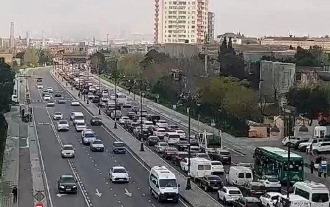Bakının bu küçələrində sıxlıq var - SİYAHI