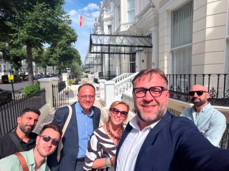 Azər Aydəmir Londonda səfirlə görüşdü - FOTO