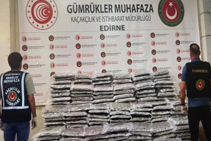 420 kiloqram narkotik vasitənin ölkəyə keçirilməsinin qarşısı alındı