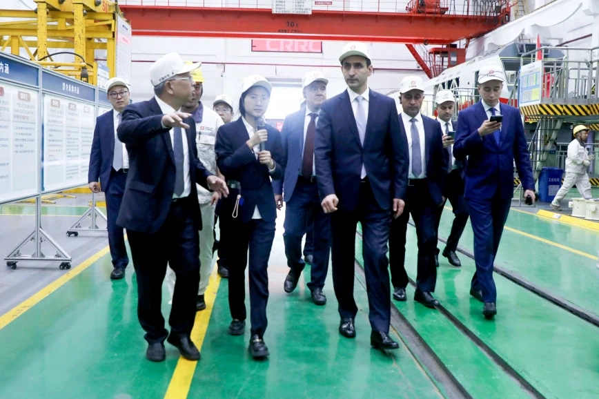 ADY Çindən yeni yük və sərnişin lokomotivləri alır - FOTO