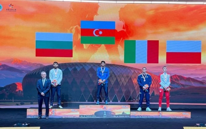Boksçumuz Dünya Kubokunda qızıl medal qazandı