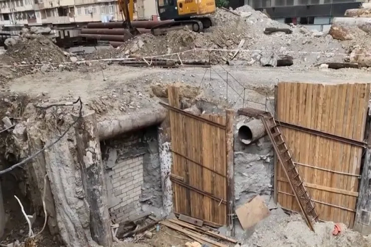 “Binanın altı qazılır” – Həzi Aslanovda tikinti işlərinə etiraz - VİDEO