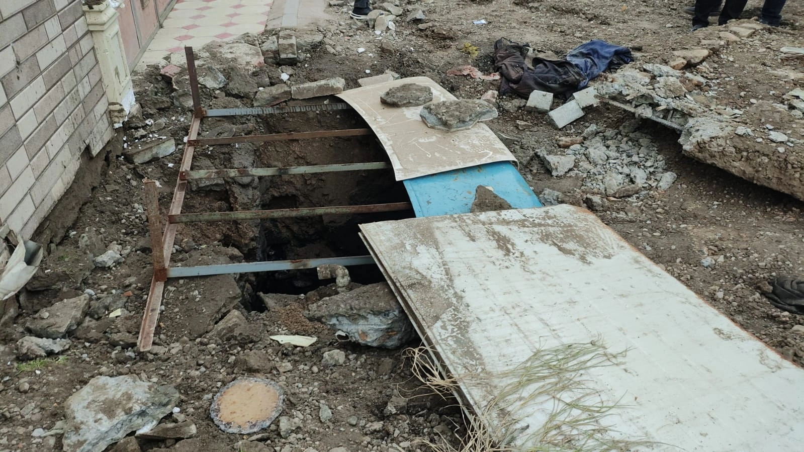 Gəncədə qaz sızmasından partlayış oldu: Yaralılar var - FOTO