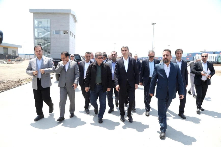 Azərbaycan və İranın dəmir yolu rəsmiləri Astara Terminalındakı tikinti işi ilə tanış olub - FOTO