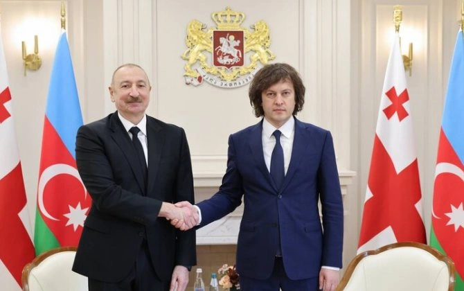 İlham Əliyevin İrakli Kobaxidze ilə təkbətək görüşü oldu - FOTO
