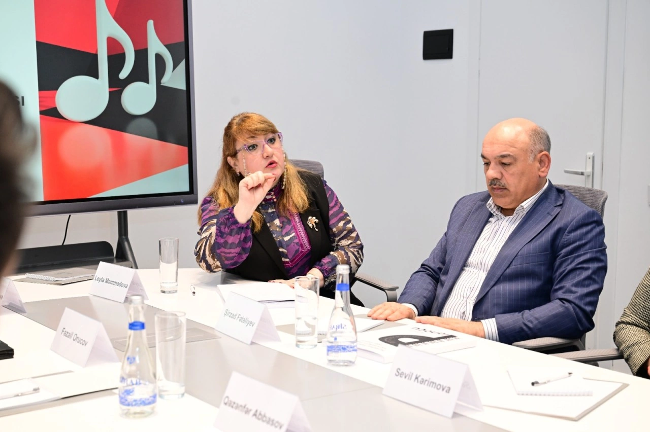 Nazir attestasiya məsələlərini müzakirə etdi - FOTOLAR
