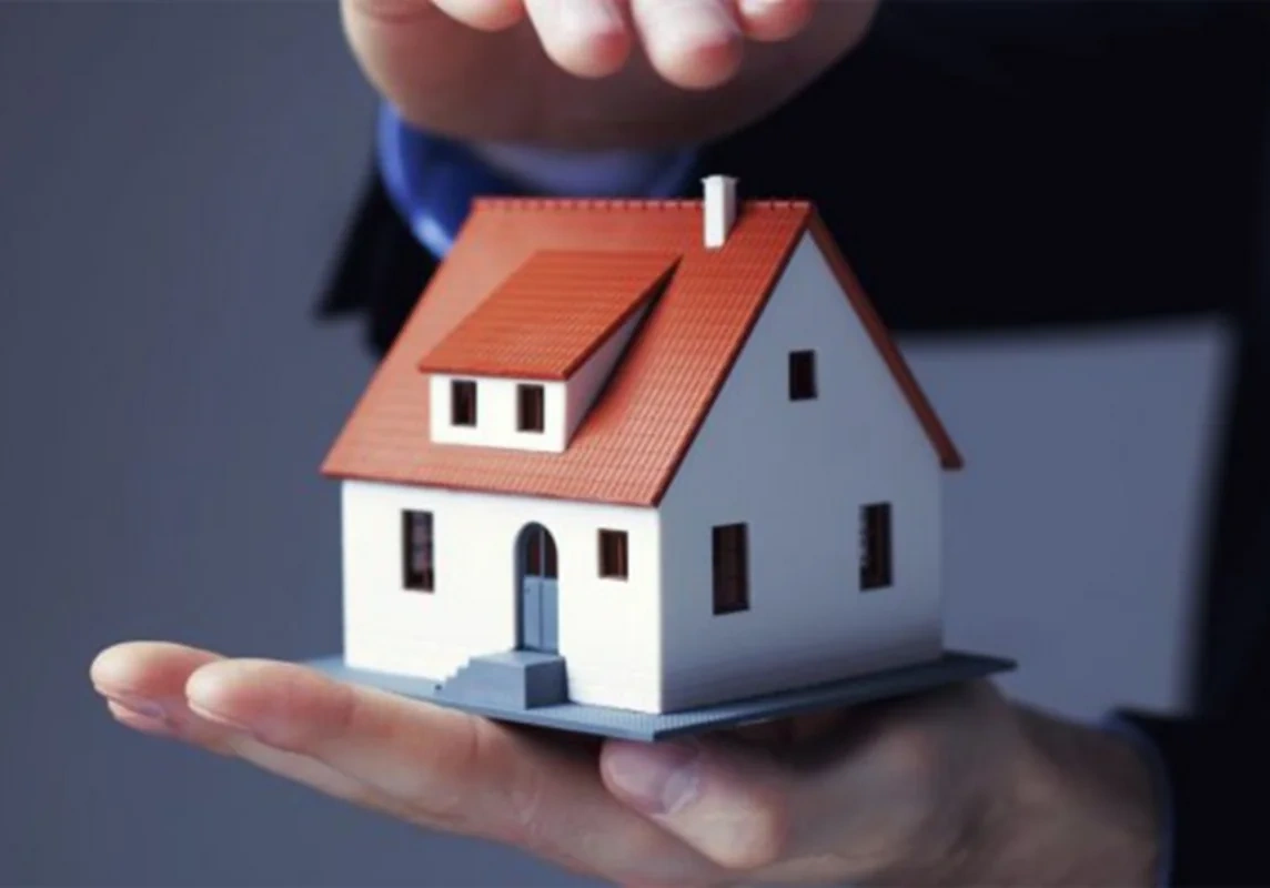 Sığorta şirkətlərinin "çıxarış" bəhanəsi - 800 mindən çox tikili risk altındadır