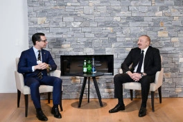 Prezident İlham Əliyev Davosda “Carlsberg Group” şirkətinin Baş icraçı direktoru ilə görüşüb - FOTO