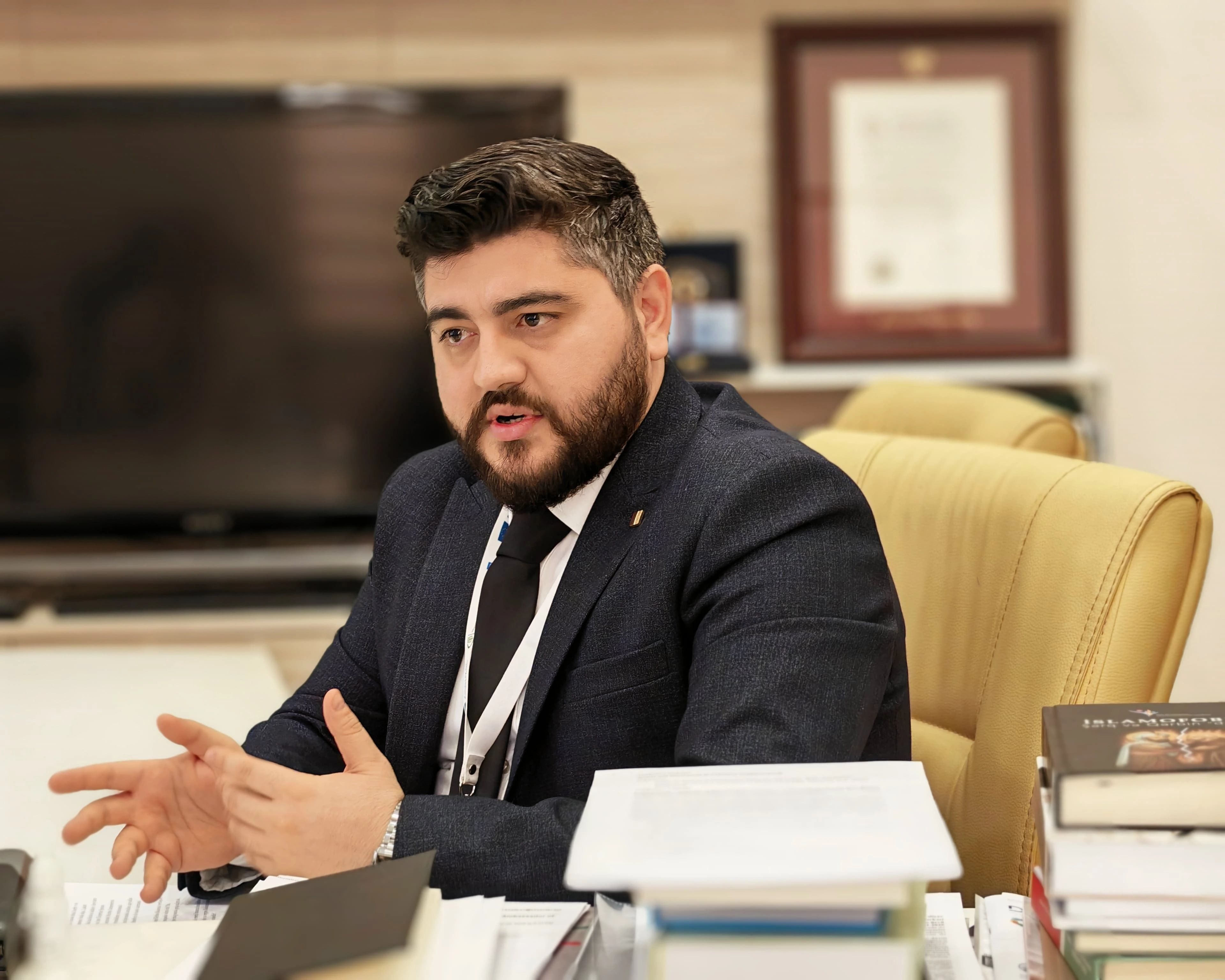 Qələbə paradından imtina: Paşinyanın Rusiyadan məsafə strategiyası dərinləşir