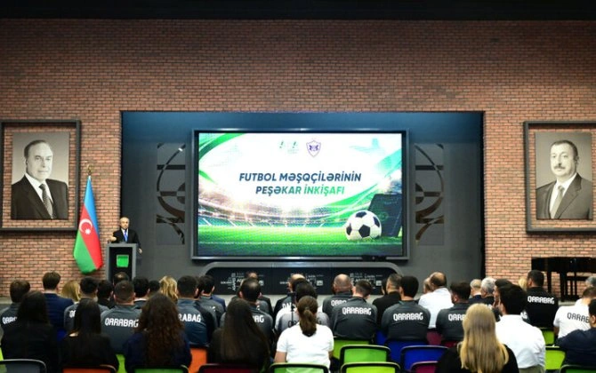 “Qarabağ”ın akademiyasının məşqçiləri təltif olundular