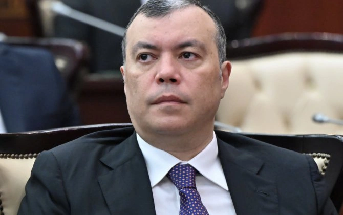 Maliyyə naziri Sahil Babayev parlamentdə çıxış edir
