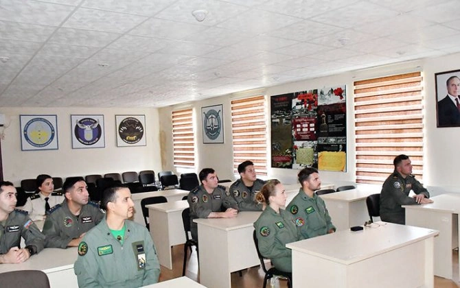 Bakıda Azərbaycan və İtaliya hərbçilərinin ekspert görüşü keçirilib - FOTOLAR