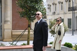 İlham Əliyev Bakının İslam Səfərli küçəsinin yenidənqurmadan sonra açılışında iştirak edib - FOTO
