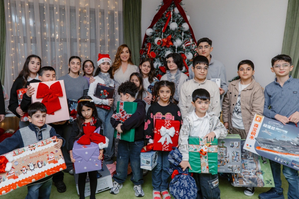 "Tut Əlimdən" Uşaqlar üçün Sosial Reabilitasiya Mərkəzində bayram şənliyi təşkil olunub - FOTO