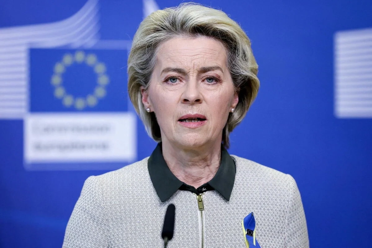 Ursula fon der Lyayen səlahiyyətlərini aşmaqda ittiham olundu
