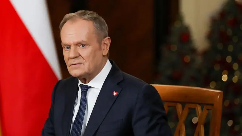 "Ağ qartal" qalmaqalı: Polşa prezidentinin Zelenskini mükafatdan məhrum etməsi nə ilə nəticələnə bilər? - BBC