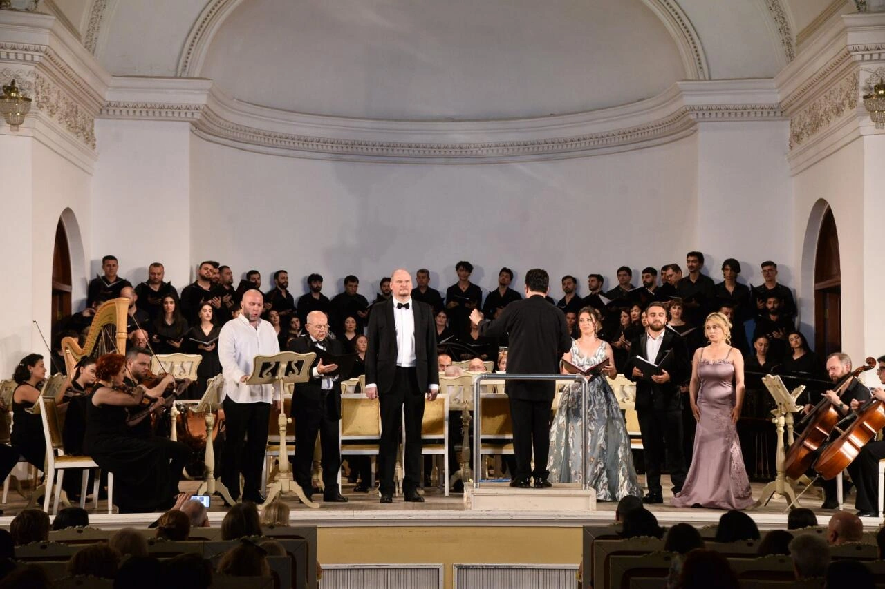 II Opera Günləri layihəsi çərçivəsində “Əsrlərdən gələn irs” adlı konsert proqramı təqdim olundu - FOTO