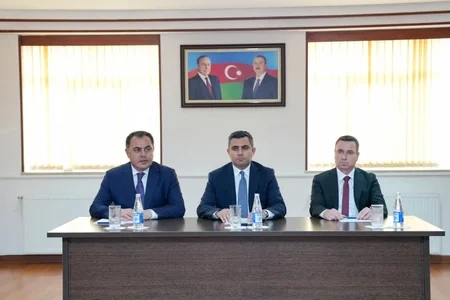 Yeni nazir kollektivə təqdim edildi - FOTO