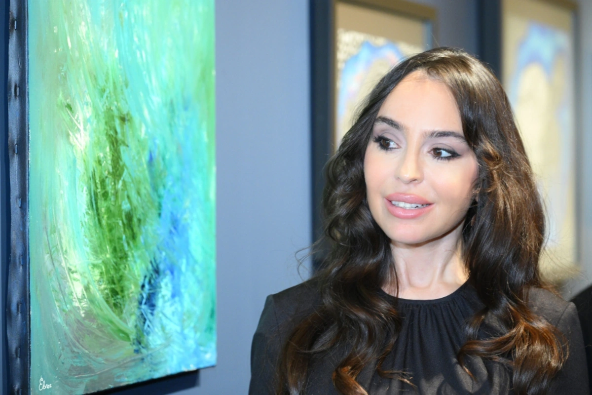 Leyla Əliyeva "Mənim dənizlərim, mənim okeanlarım" sərgisini ziyarət edib - FOTO