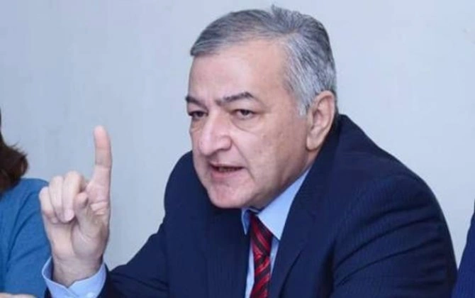 Trampın üçüncü impiçmenti və Ukrayna müharibəsi...