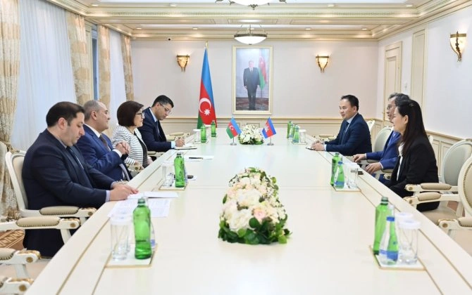 Sahibə Qafarova Kamboca Krallığı Senatının sədr müavini ilə görüşüb - FOTO