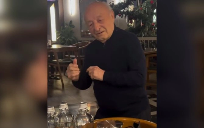 98 yaşlı Ömər Eldarov ad günündə belə rəqs etdi - VİDEO