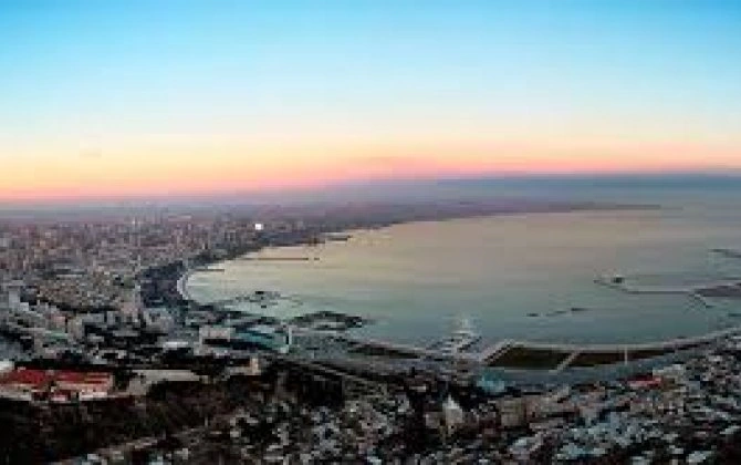 Fevral ayında maksimum neçə dərəcə isti olub?