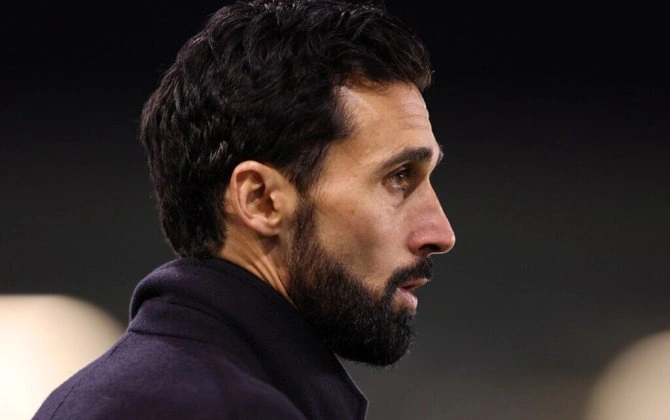 Arbeloa sol cinahla bağlı qərar verə bilmir