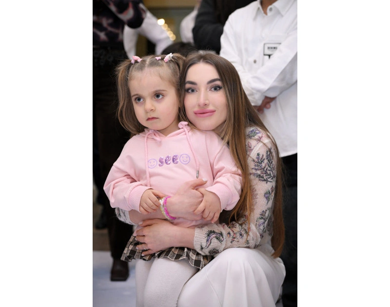 Leyla Əliyeva, Arzu Əliyeva və Alena Əliyeva xüsusi qayğıya ehtiyacı olan uşaqlar üçün təşkil olunan bayram şənliyində iştirak ediblər - FOTO