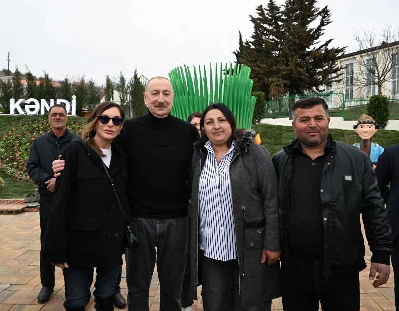 Prezident Xocavəndin Xanoba kəndində fərdi evlərin və infrastrukturun bərpa işləri ilə tanış olub - FOTO - YENİLƏNİB