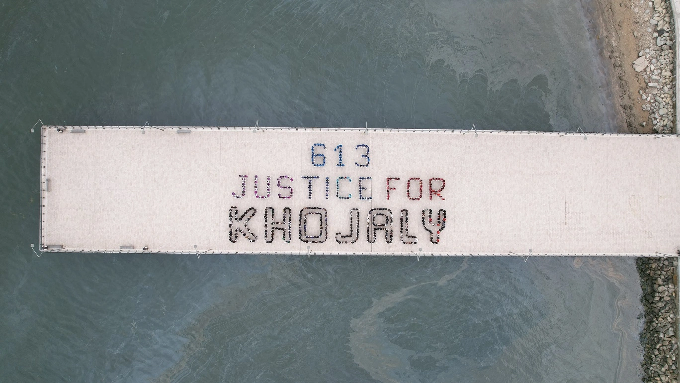 Azərbaycan könüllülərinin iştirakı ilə  “613 Justice for Khojaly” fləşmobu keçirilib - FOTO